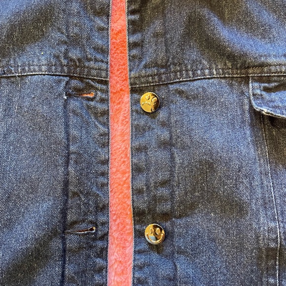 Y2k styled denim coat with pink fur lining - Picture 2 of 4